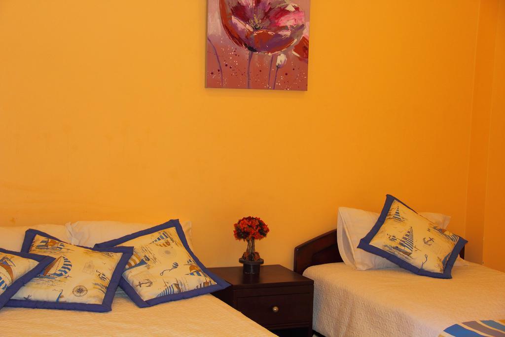 Hostal Duncan Puerto Ayora  Bagian luar foto