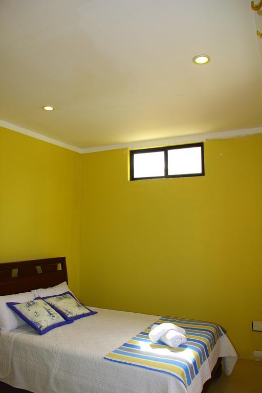 Hostal Duncan Puerto Ayora  Bagian luar foto