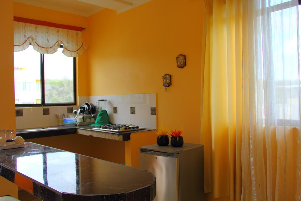 Hostal Duncan Puerto Ayora  Bagian luar foto