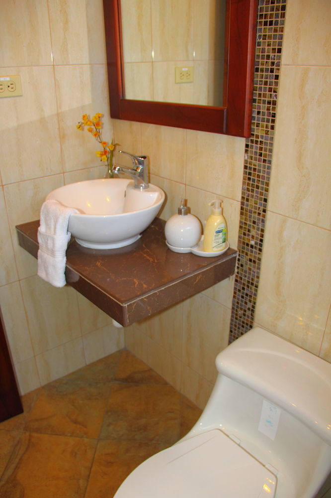 Hostal Duncan Puerto Ayora  Bagian luar foto