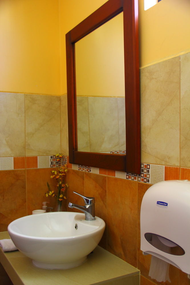 Hostal Duncan Puerto Ayora  Bagian luar foto