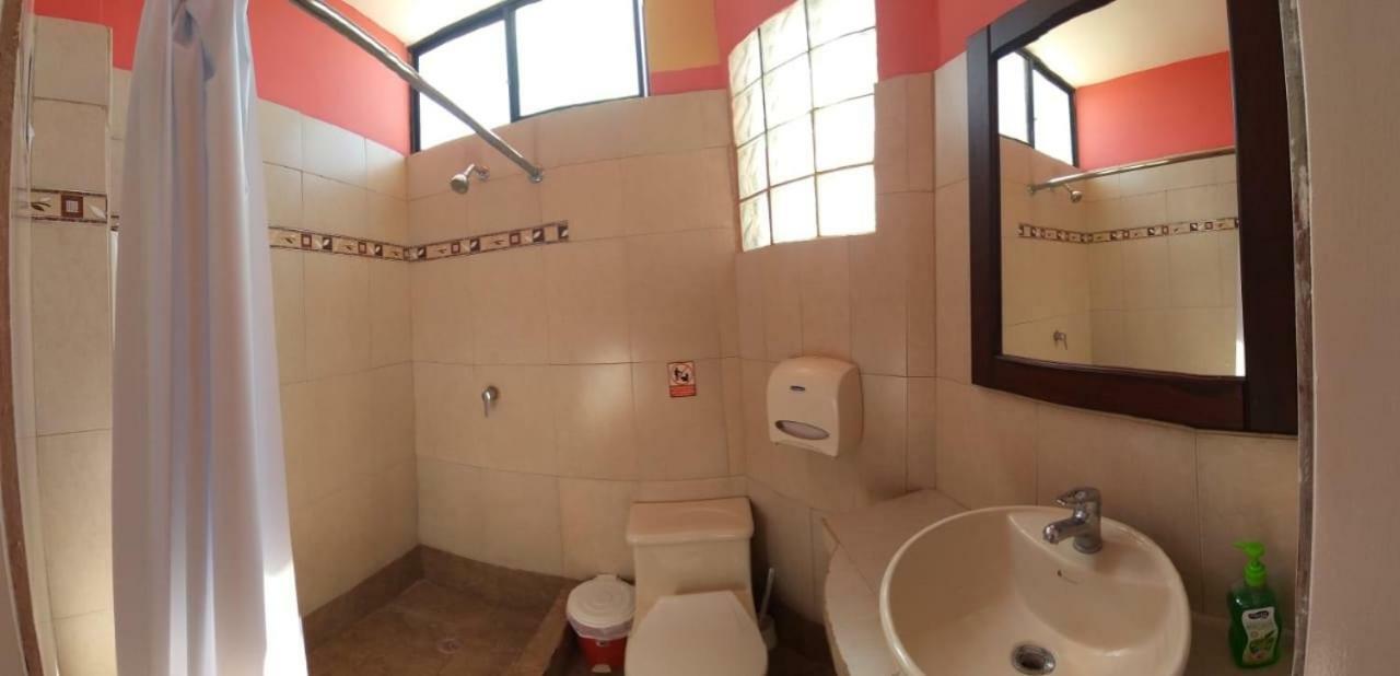 Hostal Duncan Puerto Ayora  Bagian luar foto